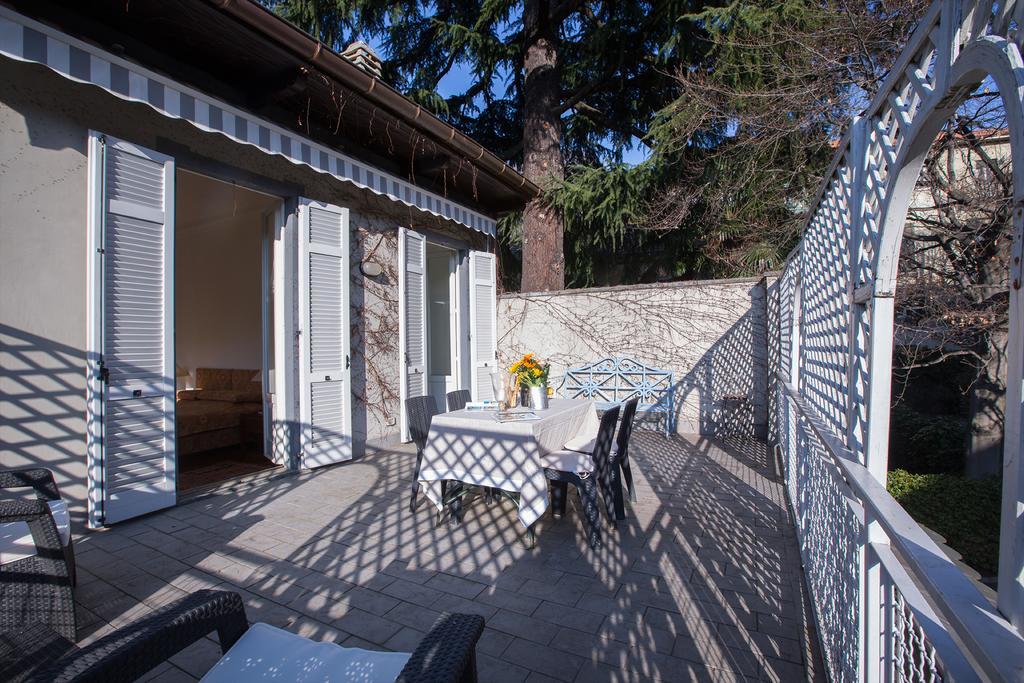Villa Чернобио Стая снимка